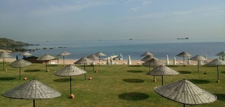 Dalia Beach, near Black Sea, Istanbul (featured)