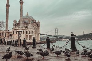 İstanbul facts: İstanbul is the only city in the world that straddles two continents. Istanbul, Bosphorus Bridge from Ortaköy