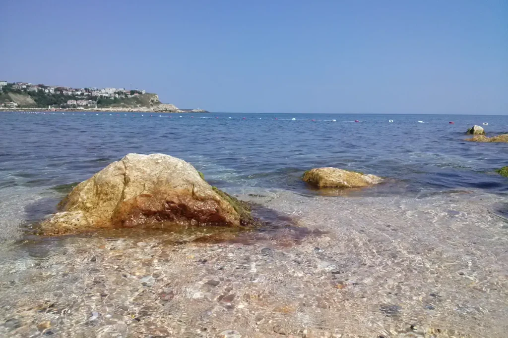Non-Touristy Activities to do in Istanbul: Karaburun beach